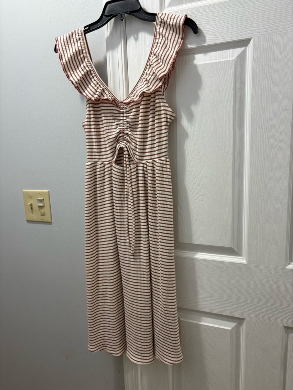 Moon River Cream & Mauve Pink Striped Ruffle V-Neck Cotton Midi Dress